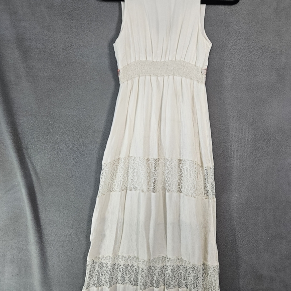 Flying Tomato Women Small Cream Maxi Dress Boho Lace Vneck Sleeveless Embroidery - Picture 8 of 9